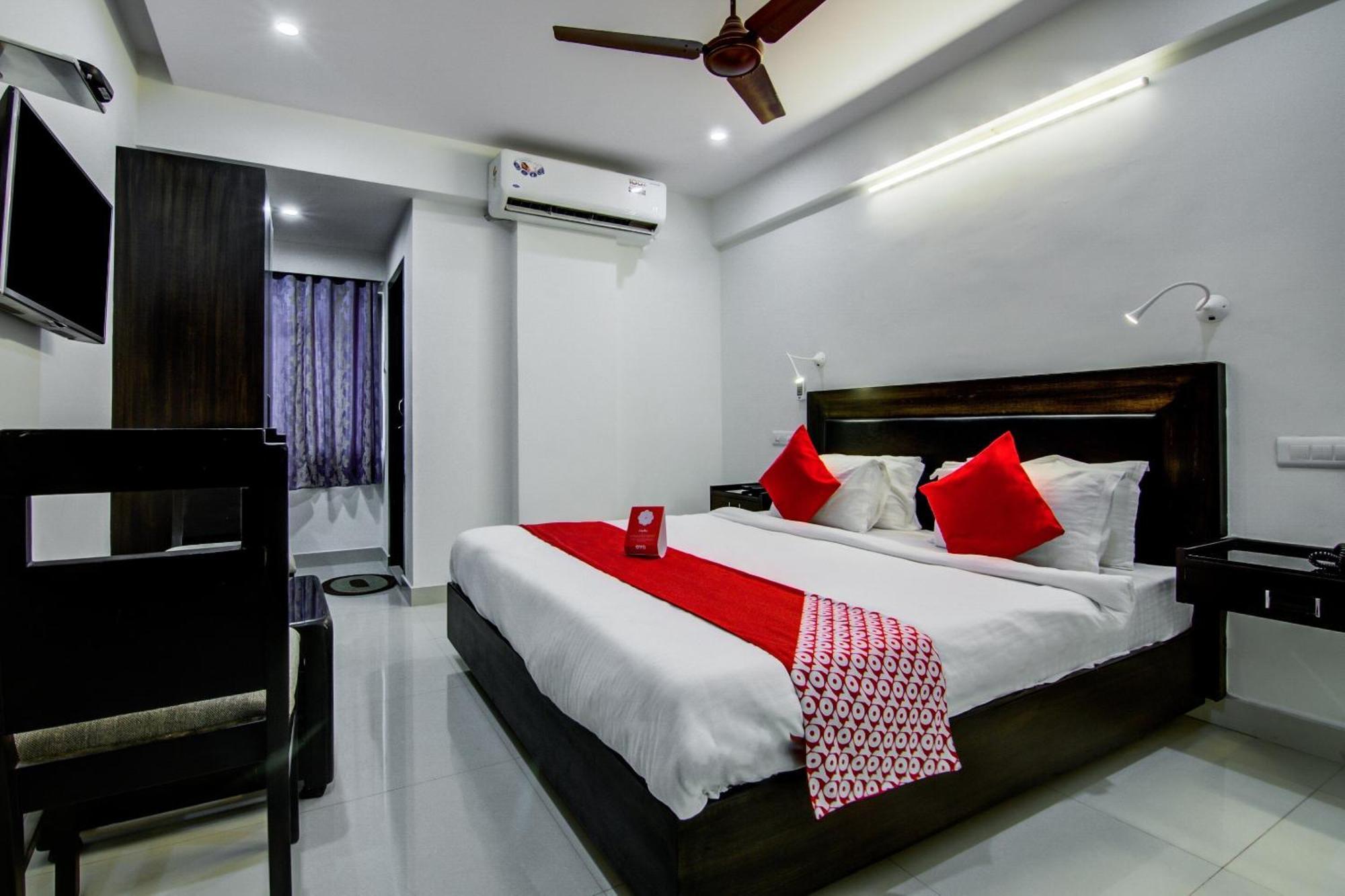 Super Collection O Ramachandra Residency Kurmannapalem Exterior foto